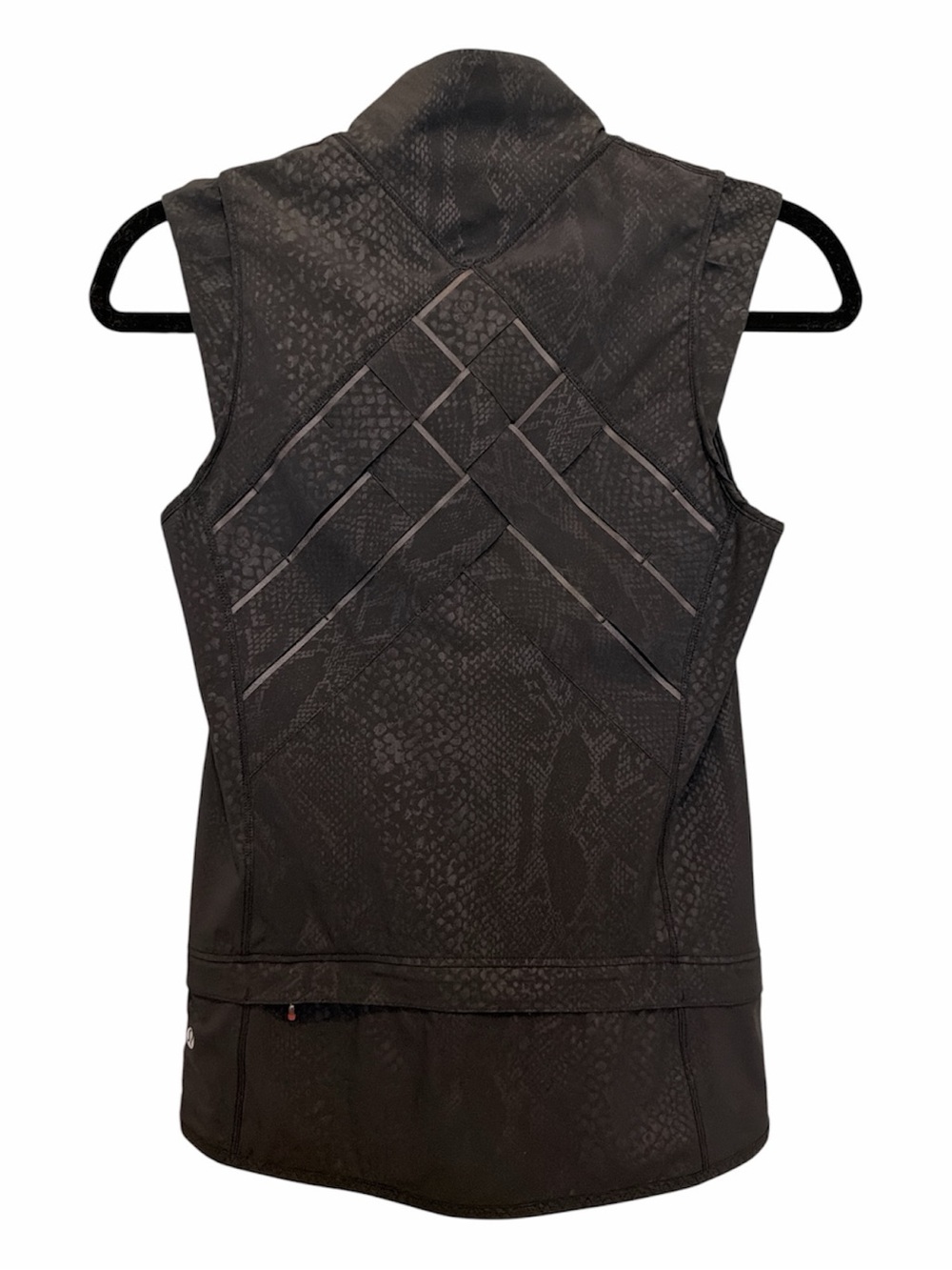 Lululemon Light Speed Vest
Desert Snake Embossed Black size 4 - Picture 2 of 4